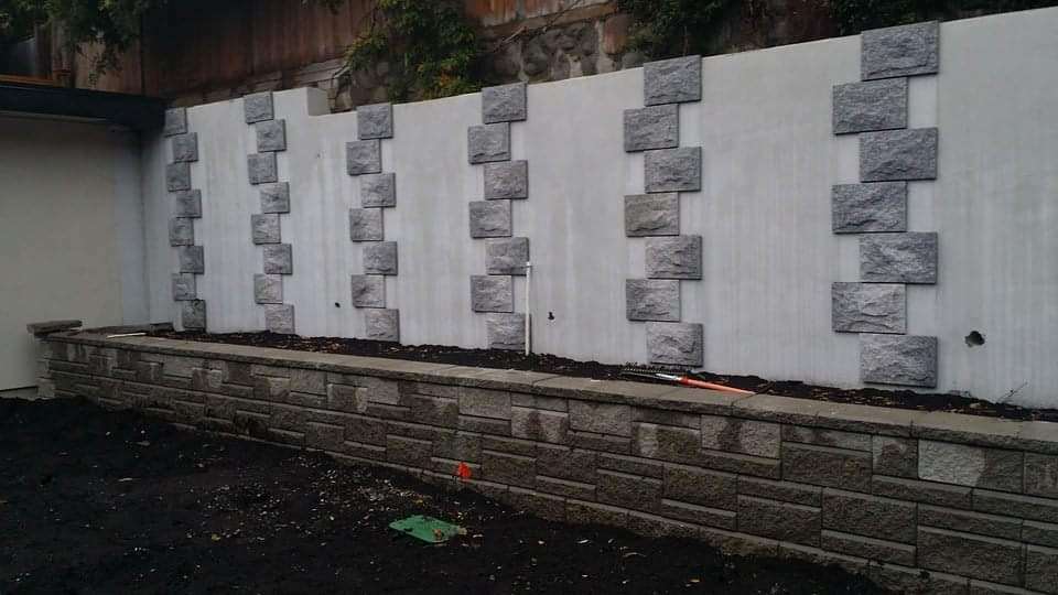 design on retaining wall